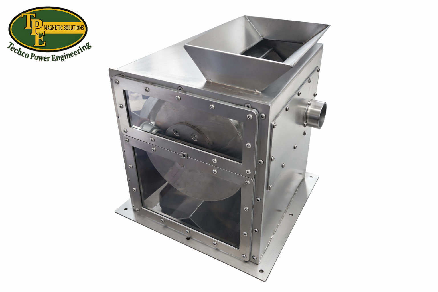 Dry drum magnetic separator with inspection panel